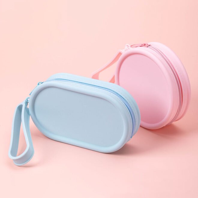 Silicone Cosmetic Bags for Women and Girls Cosmetic Organizer Case with Zipper Waterproof Travel Toiletry Bag Skincare Pouch with Handle Silicone Travel Makeup Bag - Image 2