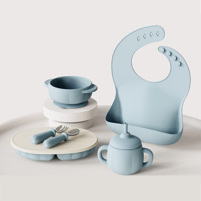 Silicone Baby Feeding Set Divided Suction Plate Bowl Bibs Sippy Cup with Baby Spoons Forks - Image 3
