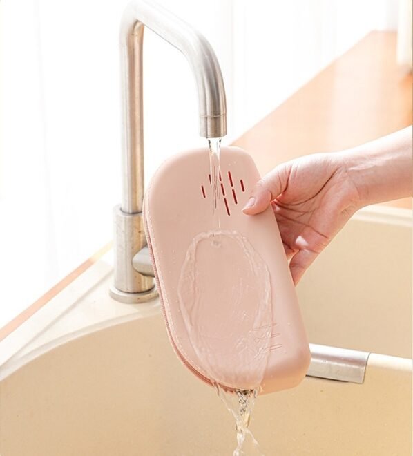 Silicone Travel Makeup Bag Zipper Pouch - Image 4