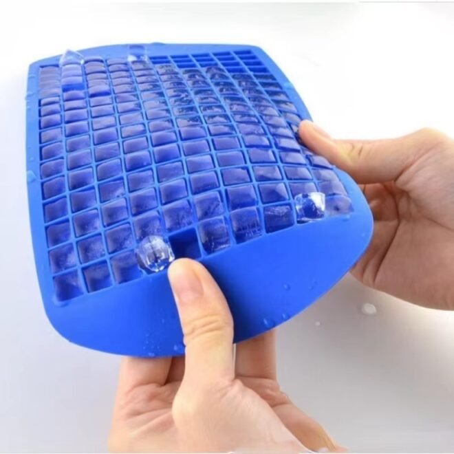 Silicone Ice Cube Trays - Image 5